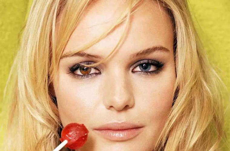 Đôi mắt của nữ diễn viên người Mỹ Kate Bosworth có hai màu rõ rệt, một bên nâu một bên xanh thẫm.